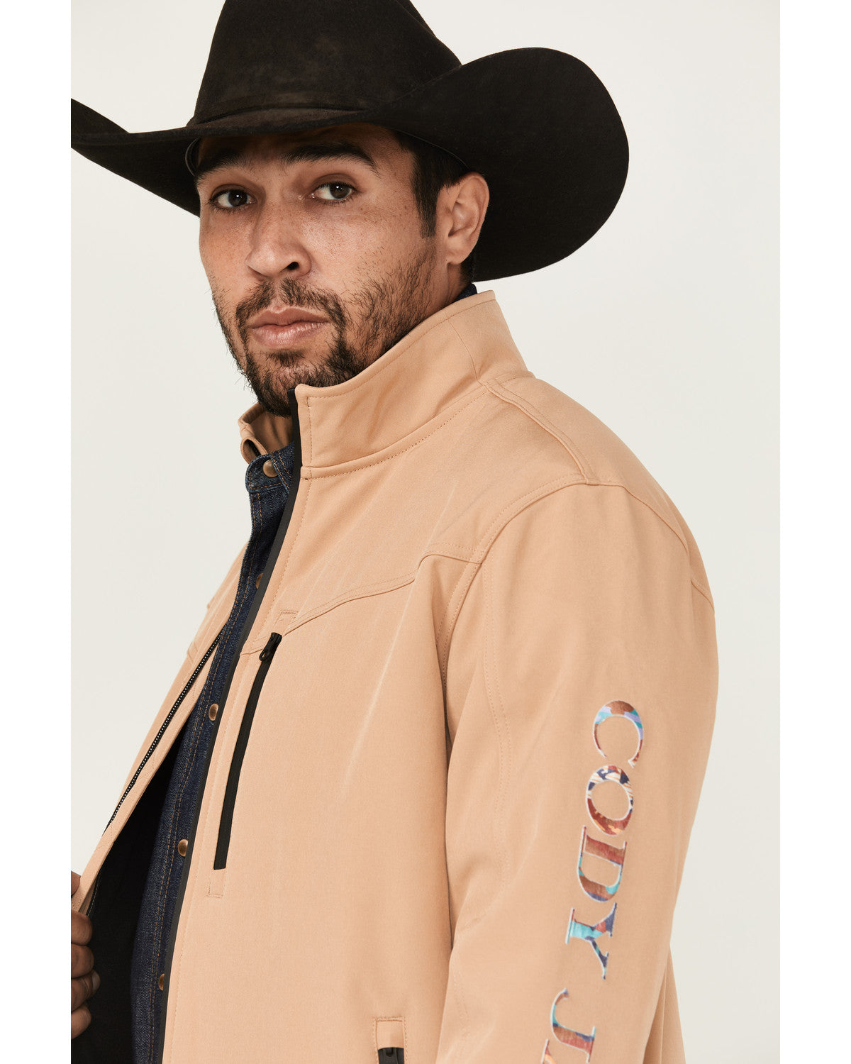 Cody James Men's Southwestern Embroidered Logo Softshell Jacket