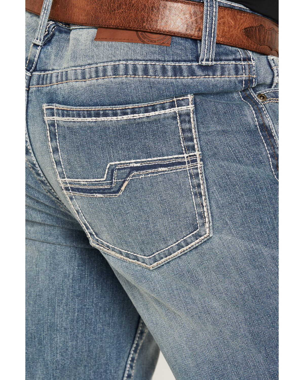 Cody James Men's Kansas Light Wash Wyatt Slim Bootcut Stretch Denim Je